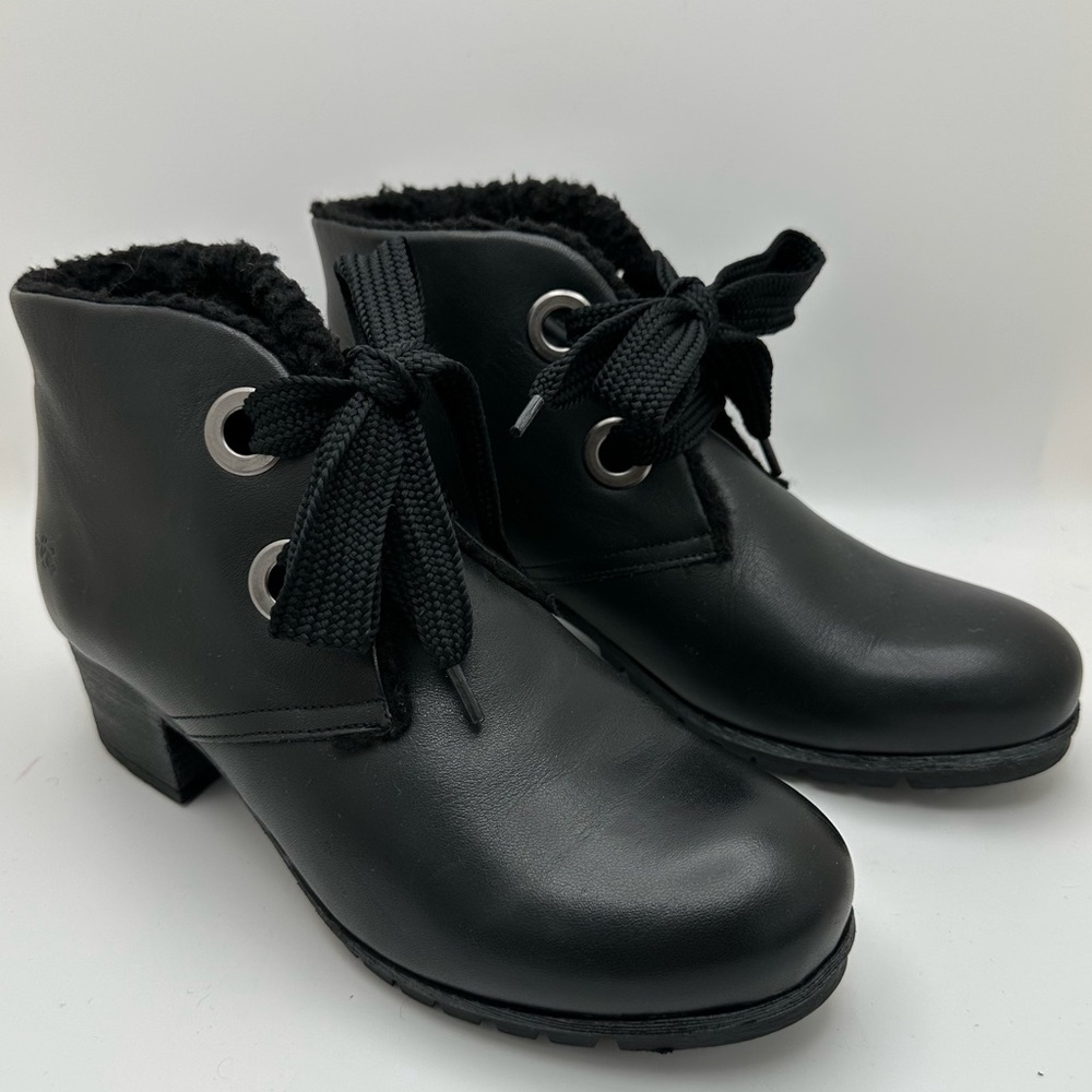 BOS & Co. Black Leather Boots Ankle Booties with Thick Laces Sz 41